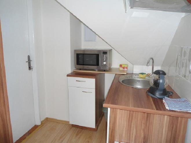 Suite Ohrada Praga Esterno foto