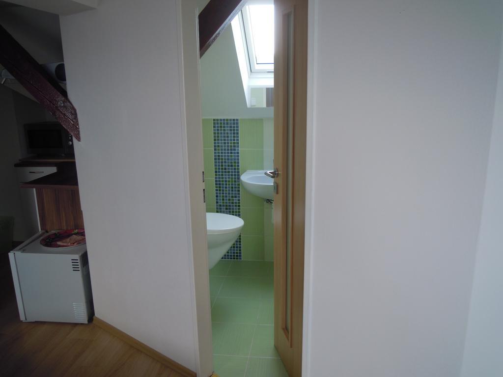 Suite Ohrada Praga Esterno foto